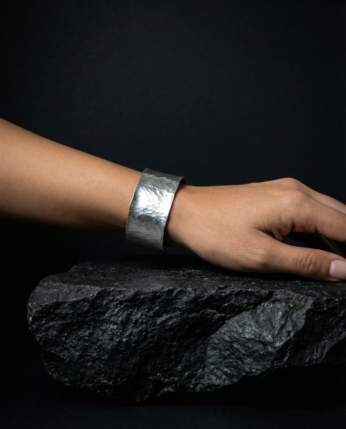 静鎚（SEIZUI）Silver 999 Bangle